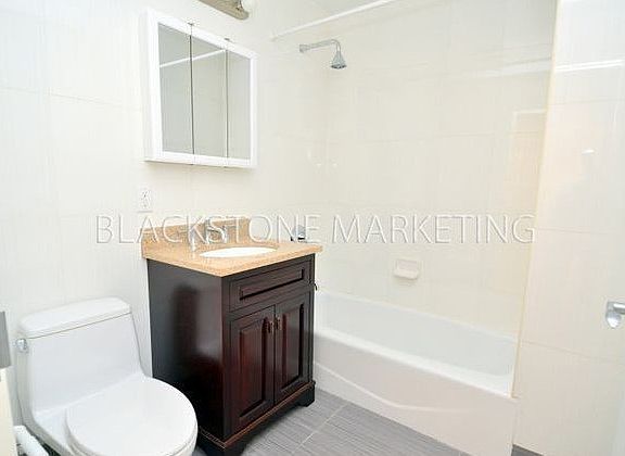 3rd image of 2205 3rd Ave APT 2C
