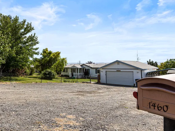 1460 N Bonair Rd, Zillah, WA 98953