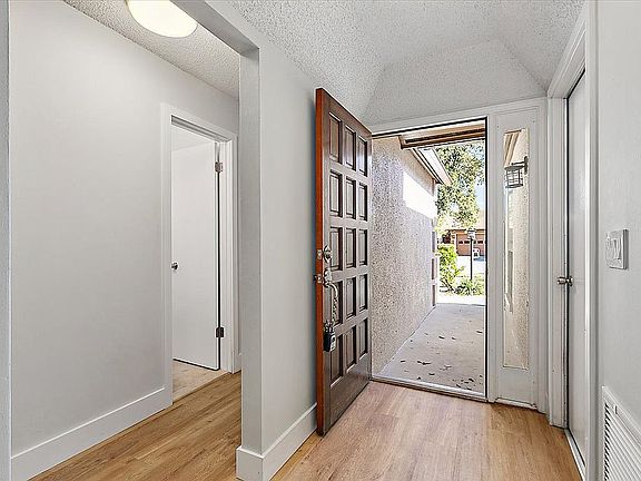 2nd image of 7814 Fawn Brook Cir W