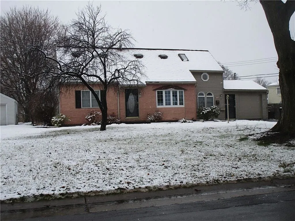 117 Mac Arthur Rd photo 1