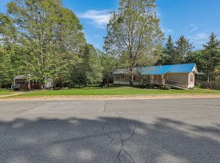 586 Dickvale Rd, Peru, ME 04290