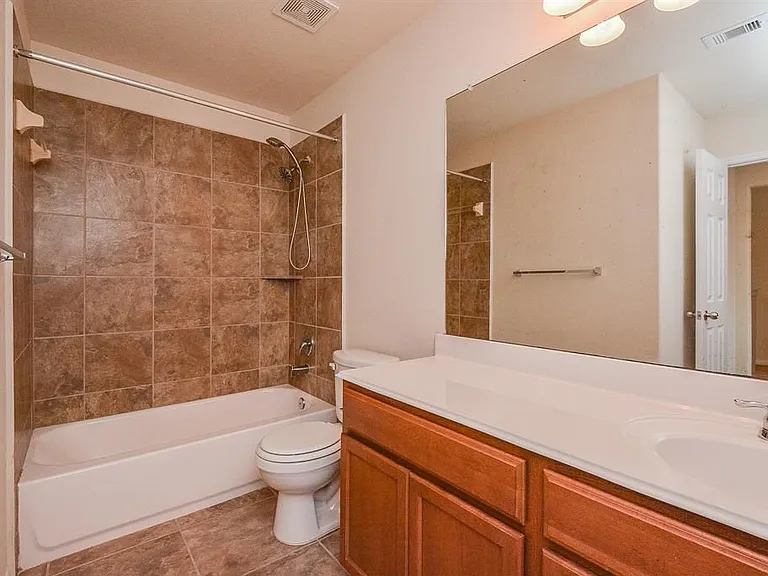 3238 Upland Spring Trce — Photo 22