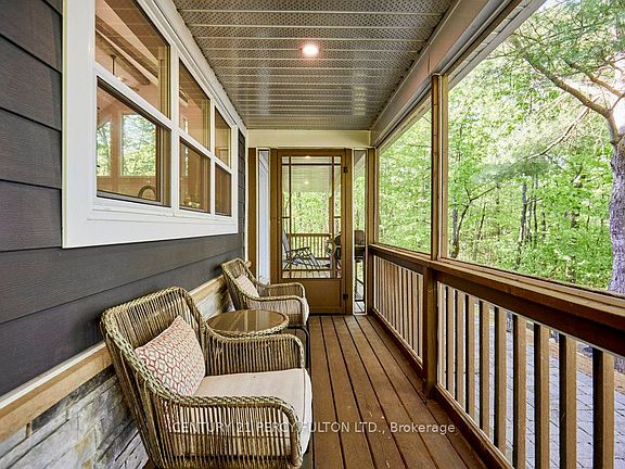 3rd image of 450 Crooked Bay Rd