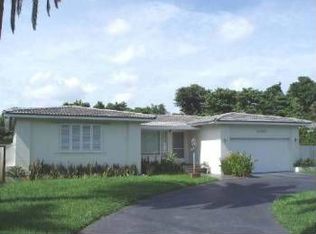 11950 NE 6th Ave, Biscayne Park, FL 33161