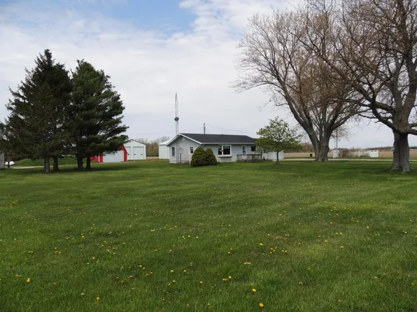 6527 126th Ave, Fennville, MI 49408