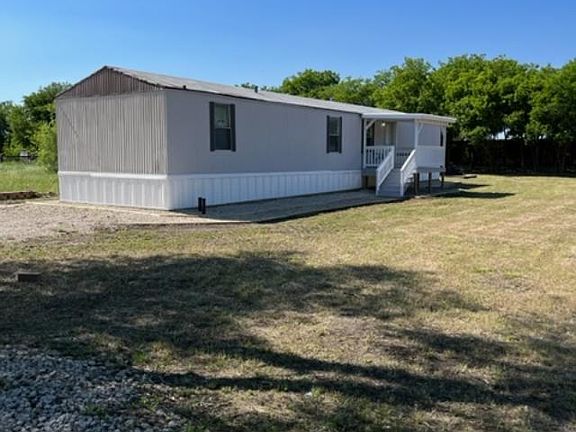 2nd image of 23000 Indian Trail Dr