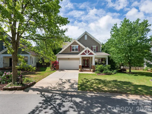 1332 Heathbrook Cir, Asheville, NC 28803