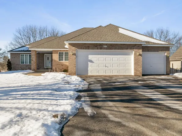 8111 Kimberly Ln N, Maple Grove, MN 55311