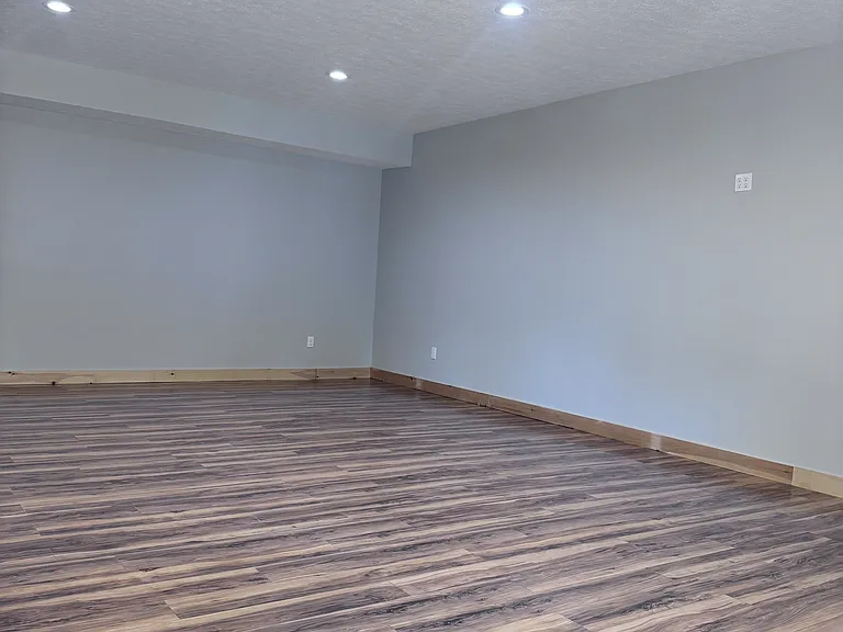 1339 Hickory Point Dr — Photo 21