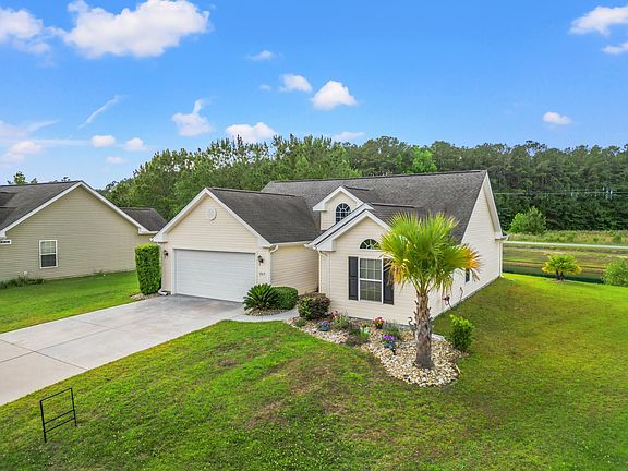 4th image of 247 Hickory Springs Ct.