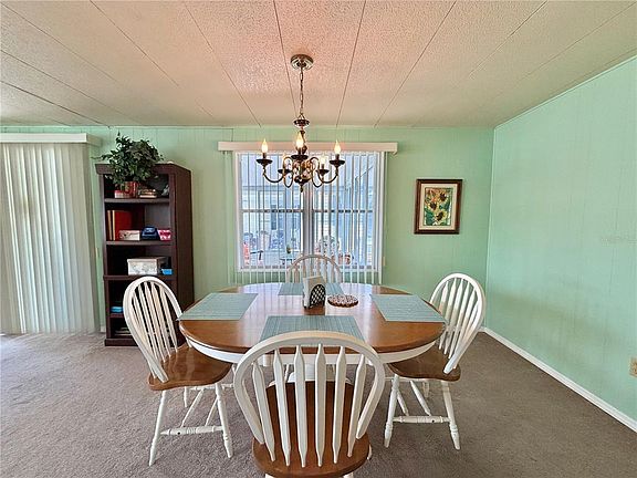 4th image of 114 Aspen Cir