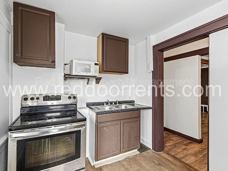 408 N Oakland Ave #A — Photo 4