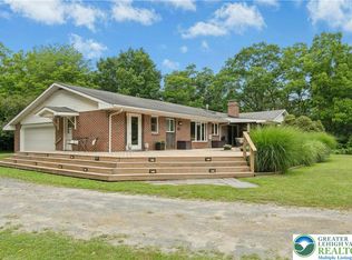 8838 Edelweiss Rd, New Tripoli, PA 18066