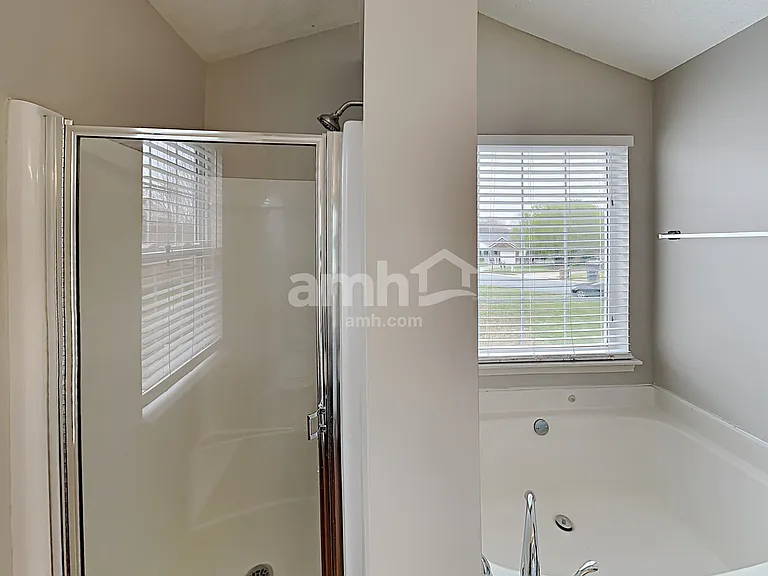 1020 Ridgefield Cir — Photo 13