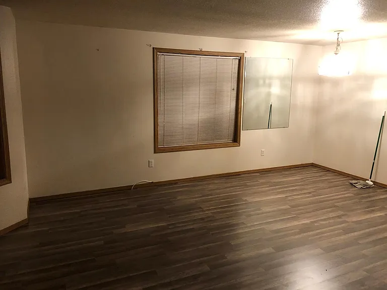 2912 NE Delancey Ct — Photo 3