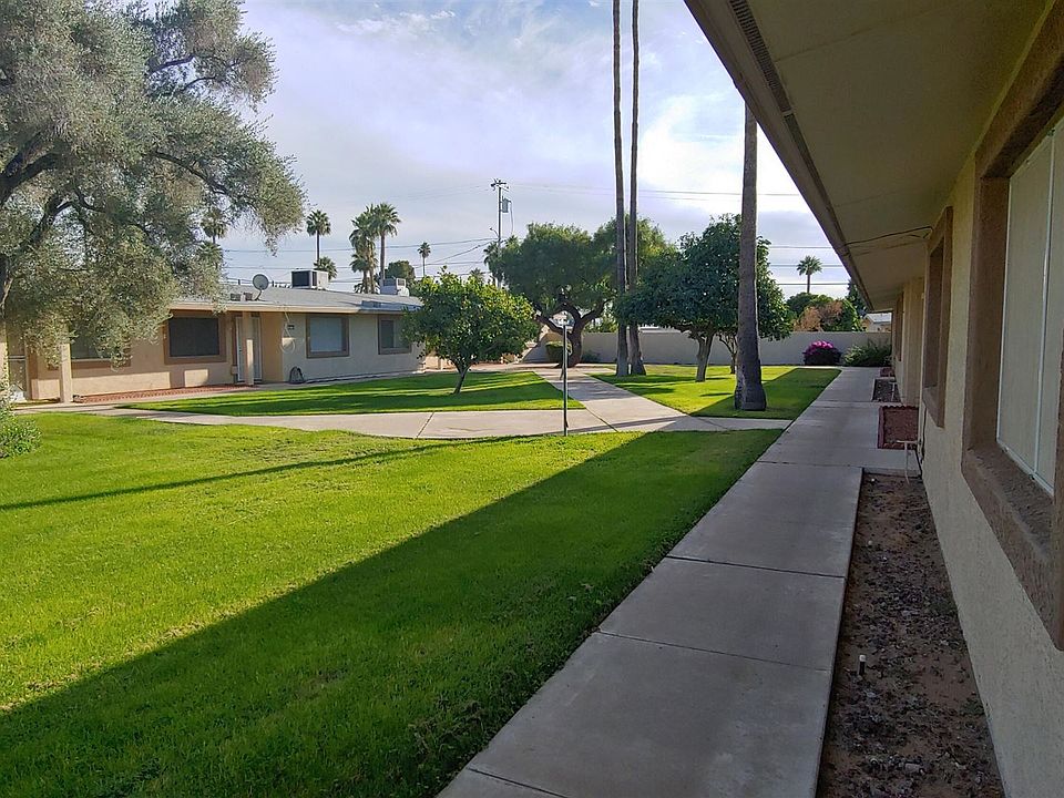 1st image of 10647 W Coggins Dr