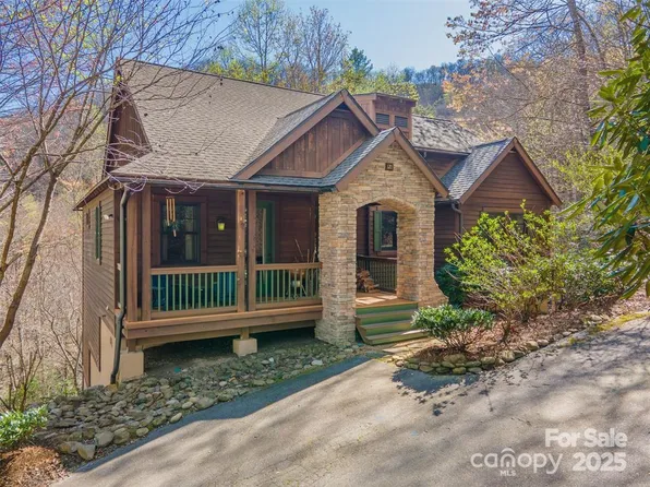 121 Woodbridge, Tuckasegee, NC 28783