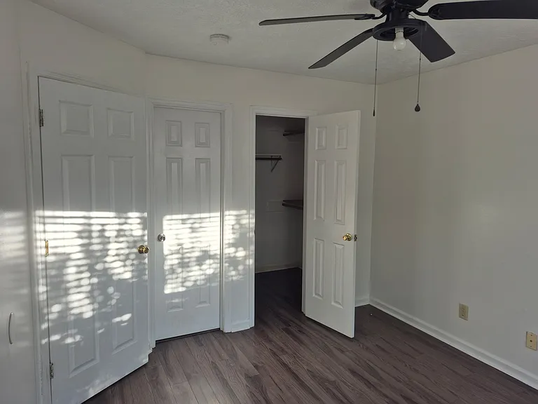 1004 Brookhollow Dr #2 — Photo 12