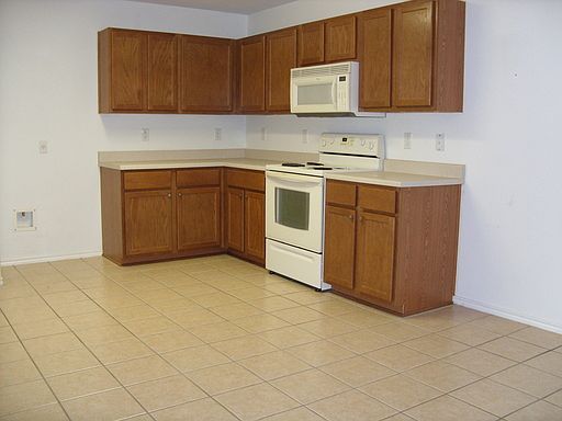 4th image of 20615 Liatris Ln
