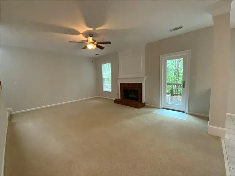 795 Hedgewick Trl — Photo 10