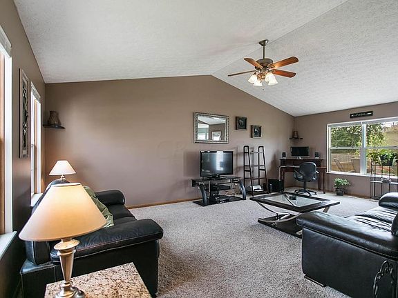 4th image of 6081 Nasby Dr