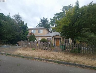 6555 SE 71st Ave, Portland, OR, 97206