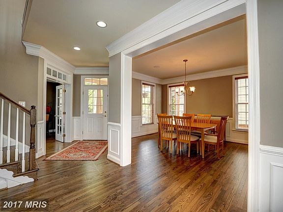 Entry Foyer