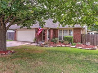 4013 S Redbud Ave W, Broken Arrow, OK 74011
