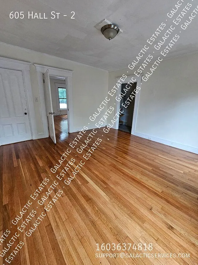 Charming 2 Bedroom Apartment — Photo 4