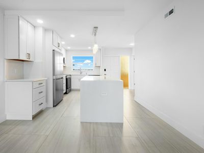 20 Yacht Club Drive #402, North Palm Beach, FL, 33408