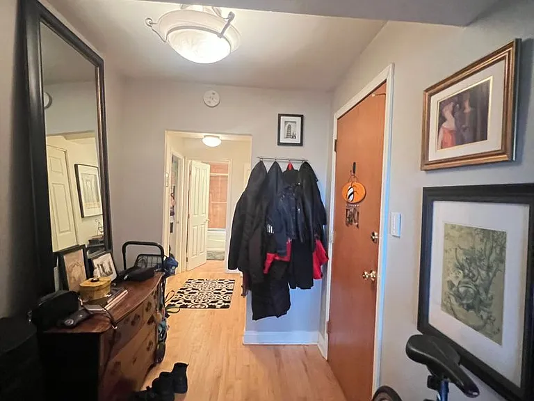 4180 Marine Terrace Apartments — Photo 115