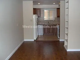 12704 Truro Ave #G — Photo 3