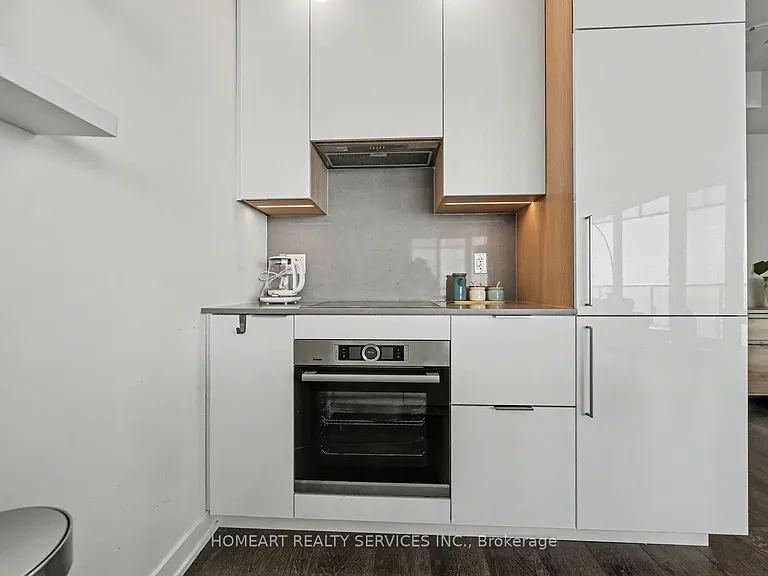 28 Freeland St #3209 — Photo 16