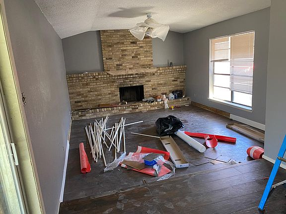 5th image of 6820 Trail Lake Dr