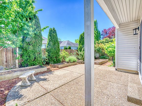 4th image of 16828 NW Greyhawk Dr
