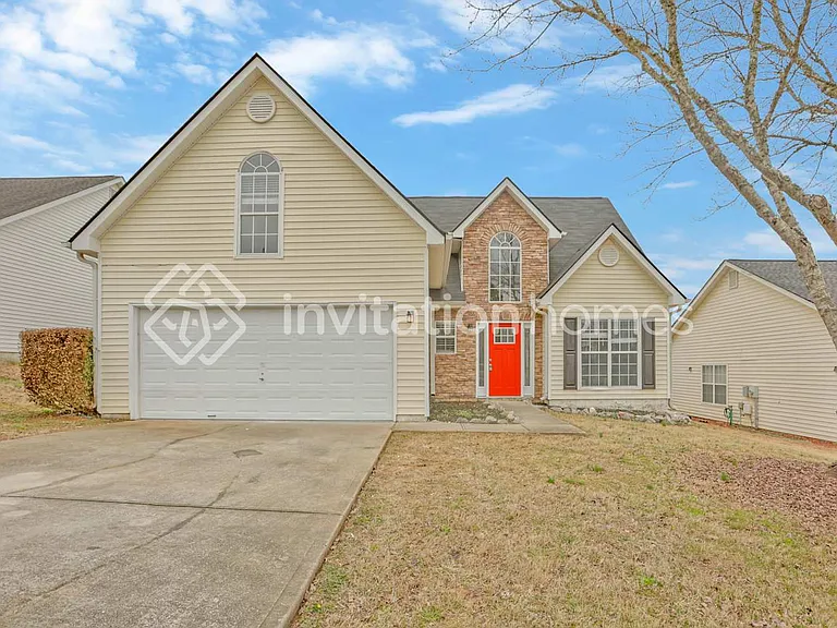 1009 Meadow Glen Cir — Photo 1