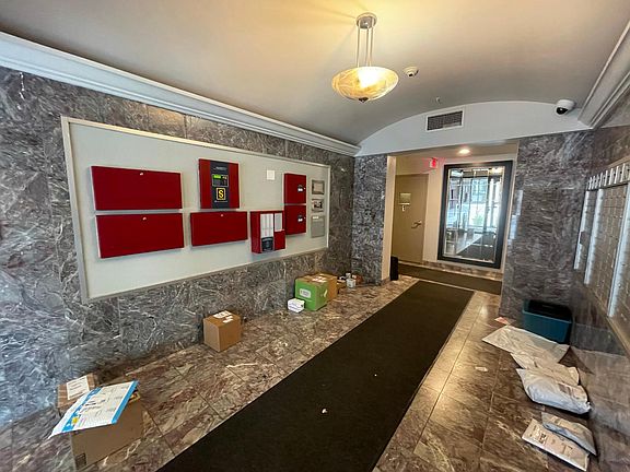 Building Lobby & Mail Boxes