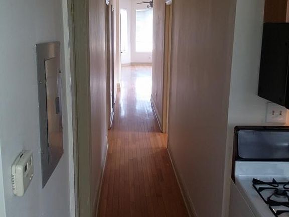 3rd image of 6010 S Wabash Ave #1