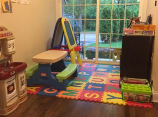 740 Leyden Ln, Wilmette, IL 60091