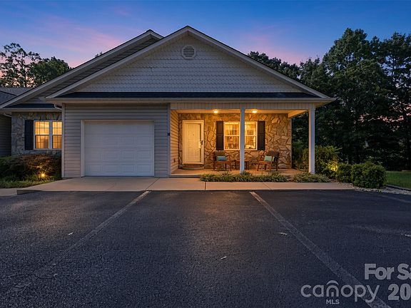 2nd image of 351 School Dr