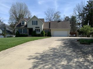 4515 N Outback Rd, Bloomington, IN 47404