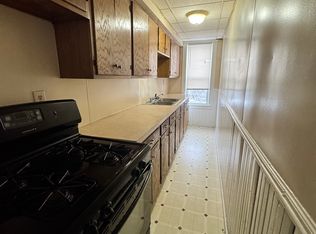 151 Robeson St #1, Fall River, MA 02720