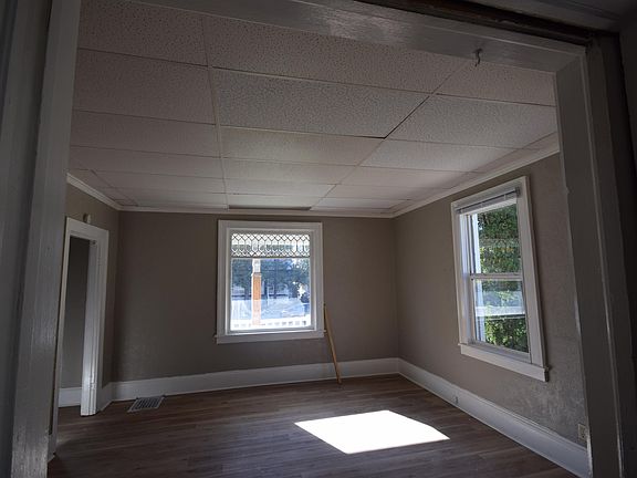 2nd image of 61 E Johnson St #10637802
