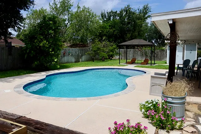 1208 Jo Ann Court - 1 — Photo 3