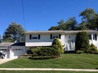 14 Parsons Rd, East Brunswick, NJ 08816