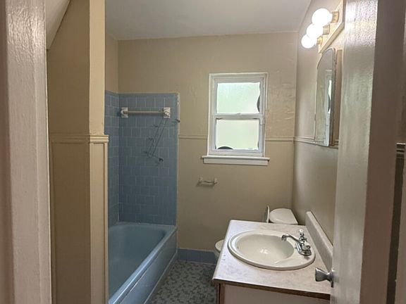 5th image of 5103 Wildewood Ave