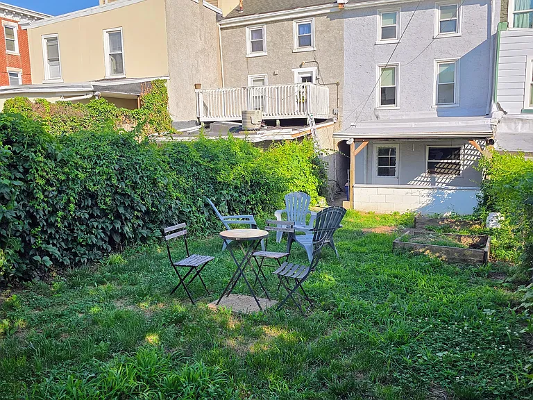 129 Ripka St — Photo 26