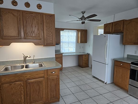 4th image of 239 North St