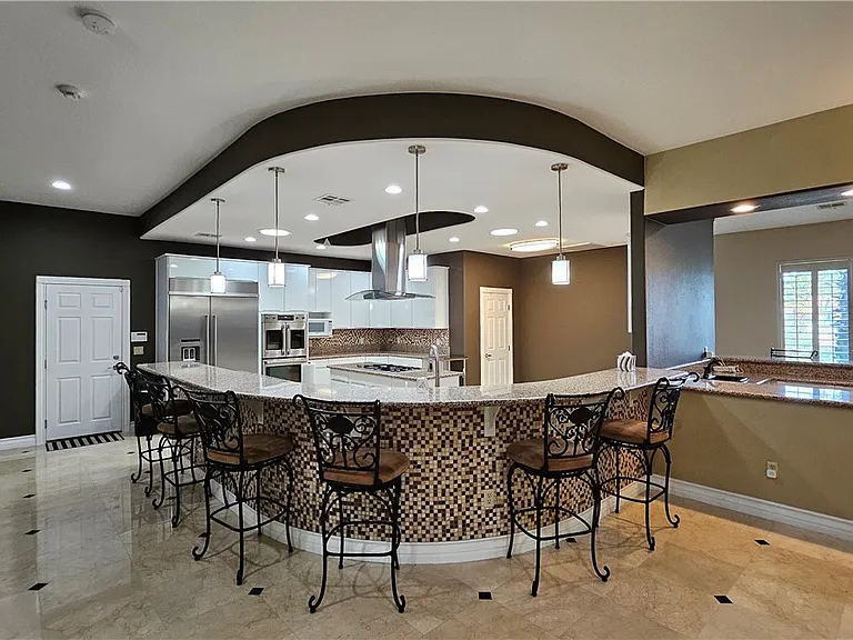 2101 Grand Island Ct — Photo 15