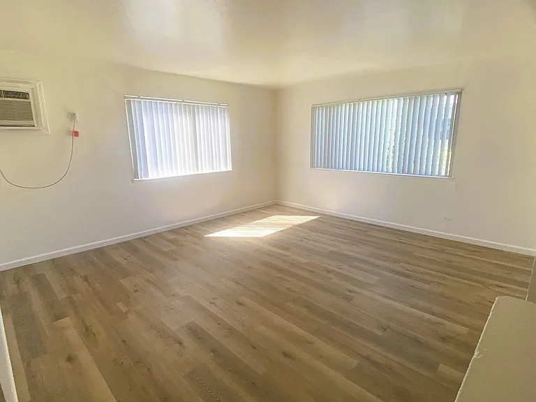 459 San Marco St — Photo 4